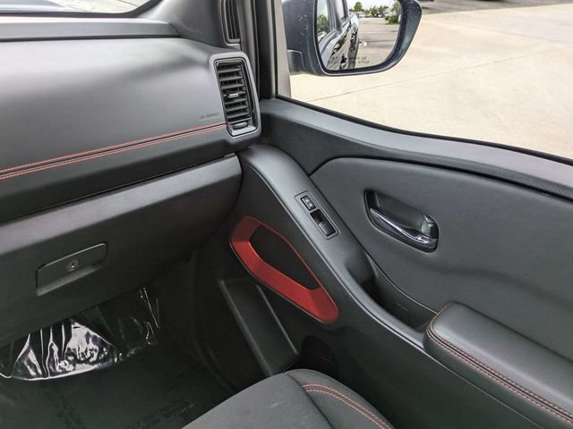 Used 2024 Nissan Frontier PRO-4X w/ Off-Road Protection Package AWD/4WD image 17