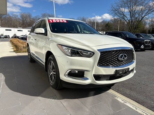 Used 2019 INFINITI QX60 Luxe w/ Essential Package image 5