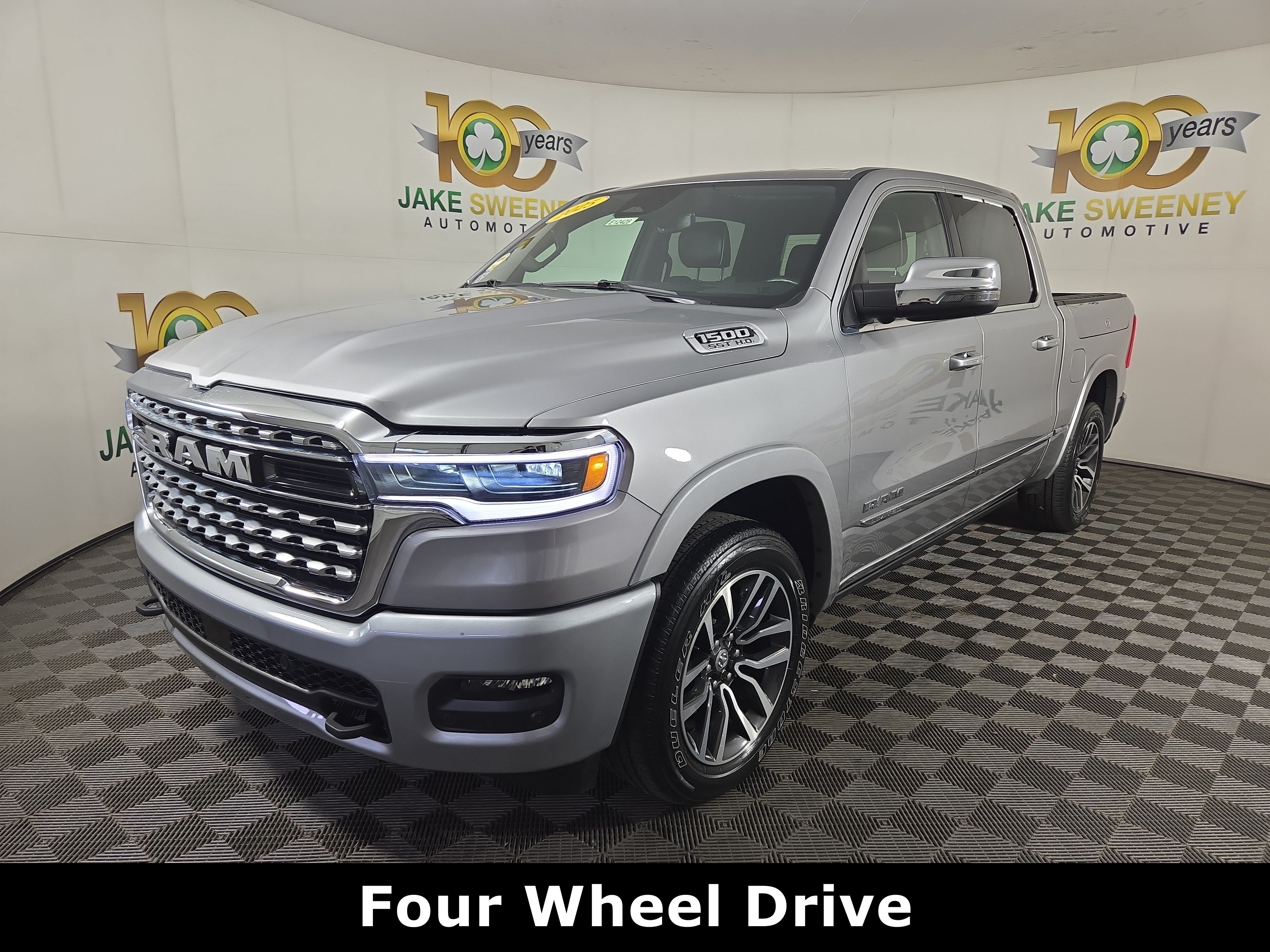 Certified 2025 RAM 1500 Limited w/ Body Color Bumper Group AWD/4WD image 4
