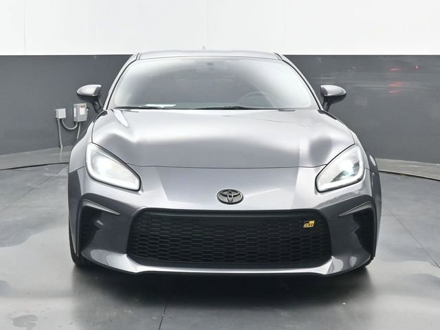 Used 2025 Toyota GR86 Premium RWD image 17