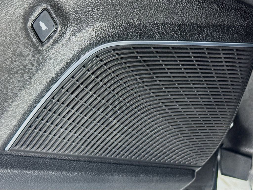 Used 2023 Acura MDX FWD w/ Technology Package image 22