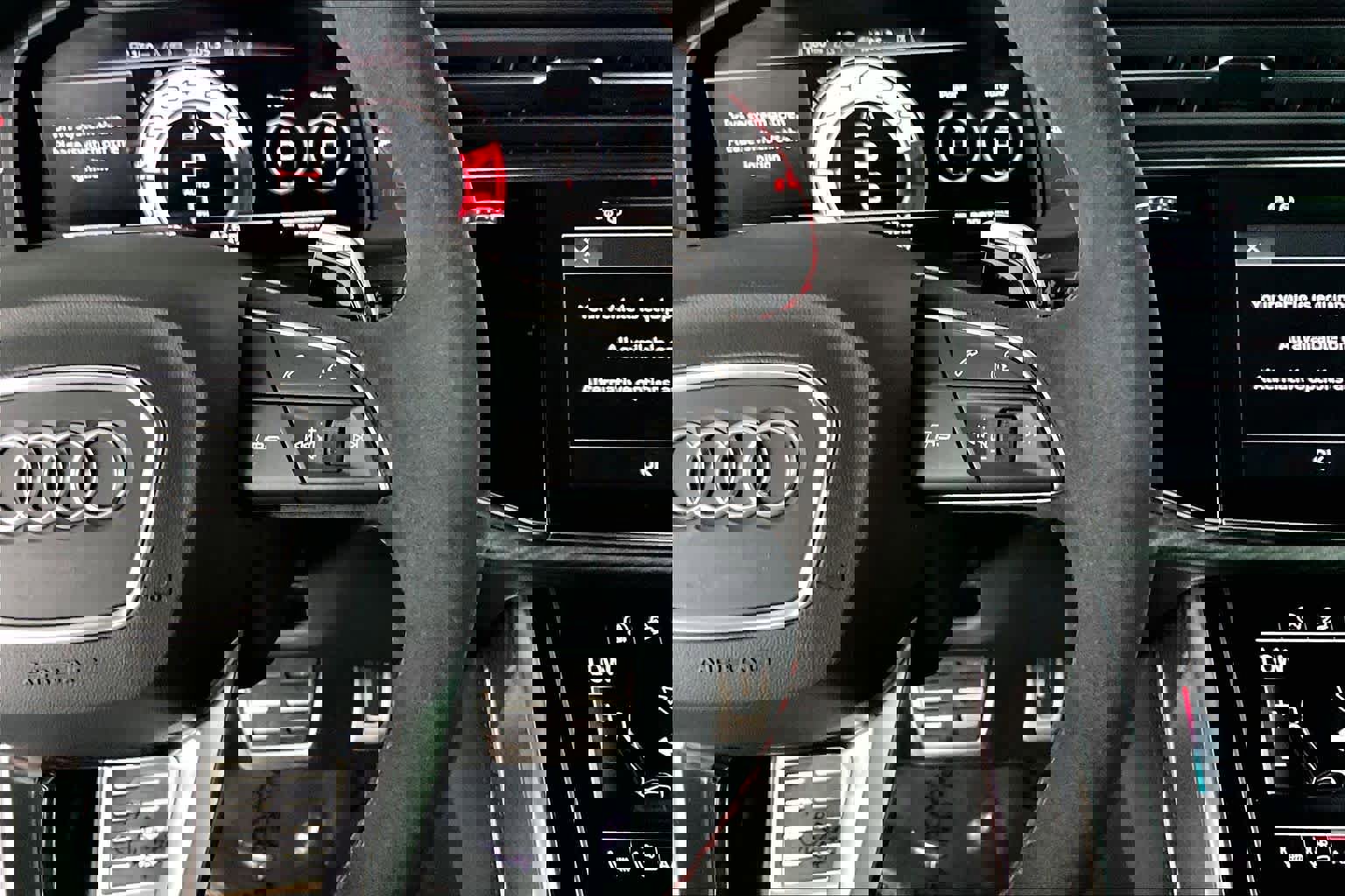 Used 2025 Audi RS Q8 performance image 23