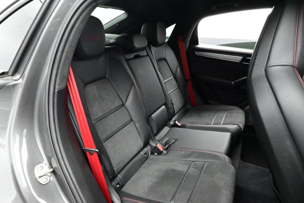 Certified 2023 Porsche Cayenne GTS AWD/4WD image 16