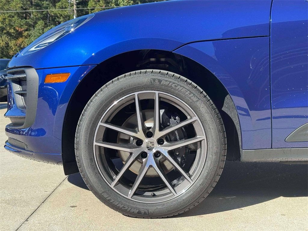 New 2026 Porsche Macan AWD/4WD image 14