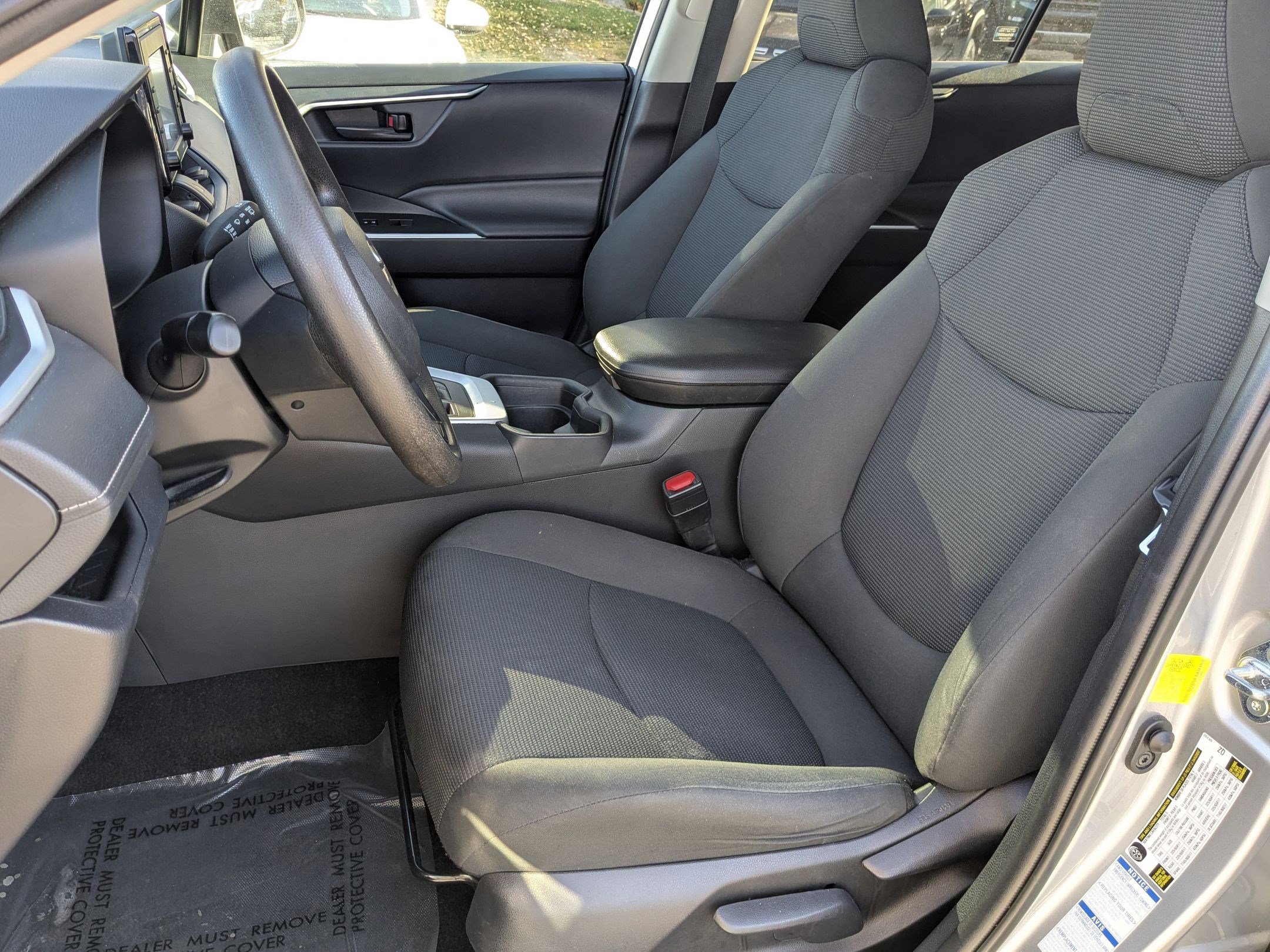 Used 2020 Toyota RAV4 LE w/ All Weather Liner Package image 27