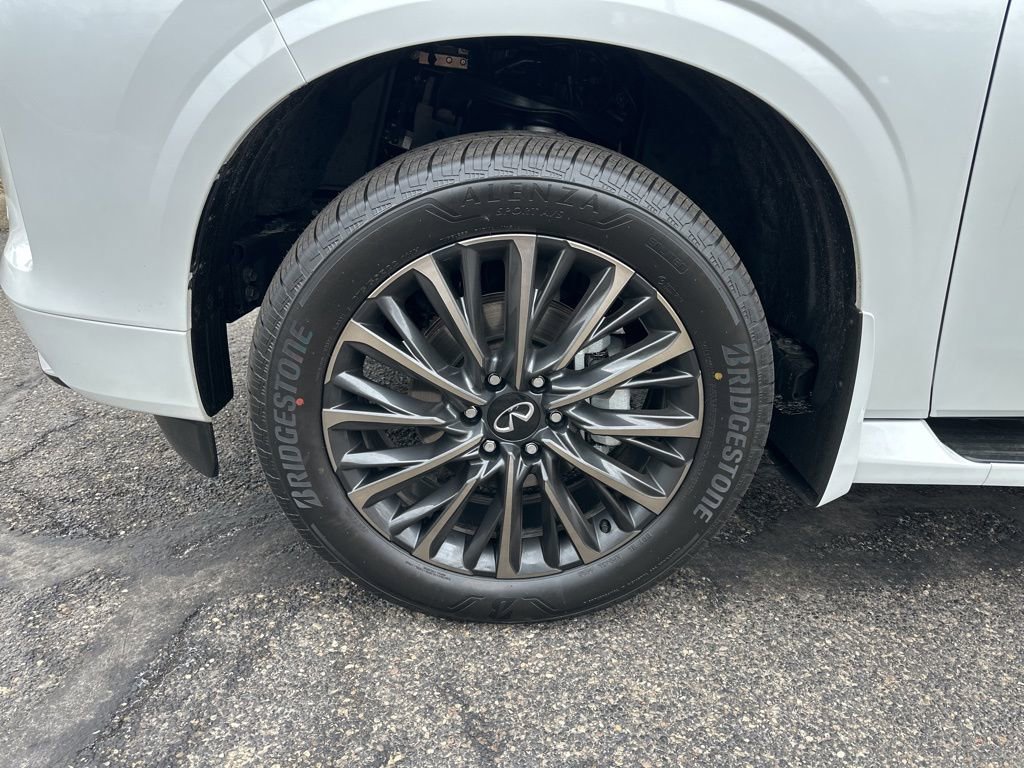 New 2026 INFINITI QX80 Autograph w/ Premium Cargo Package image 10