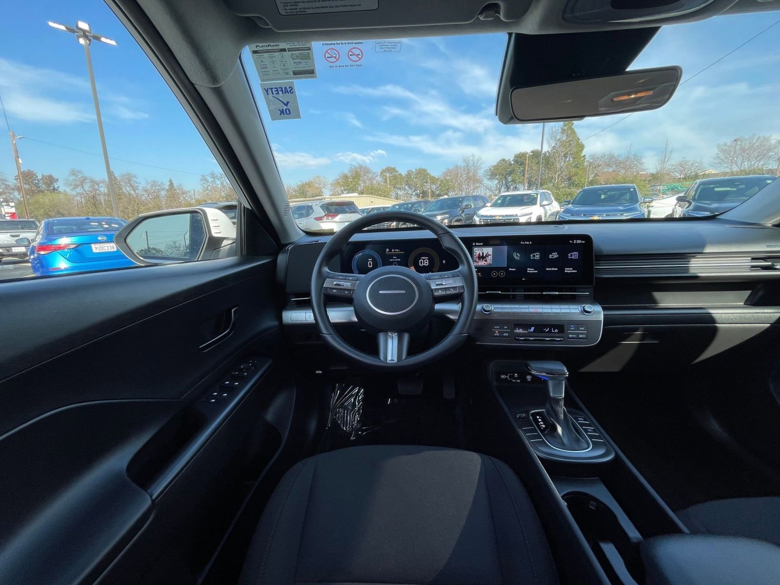Used 2025 Hyundai Kona SEL image 35