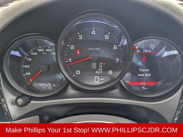 Used 2018 Porsche Macan Sport Edition AWD/4WD image 26