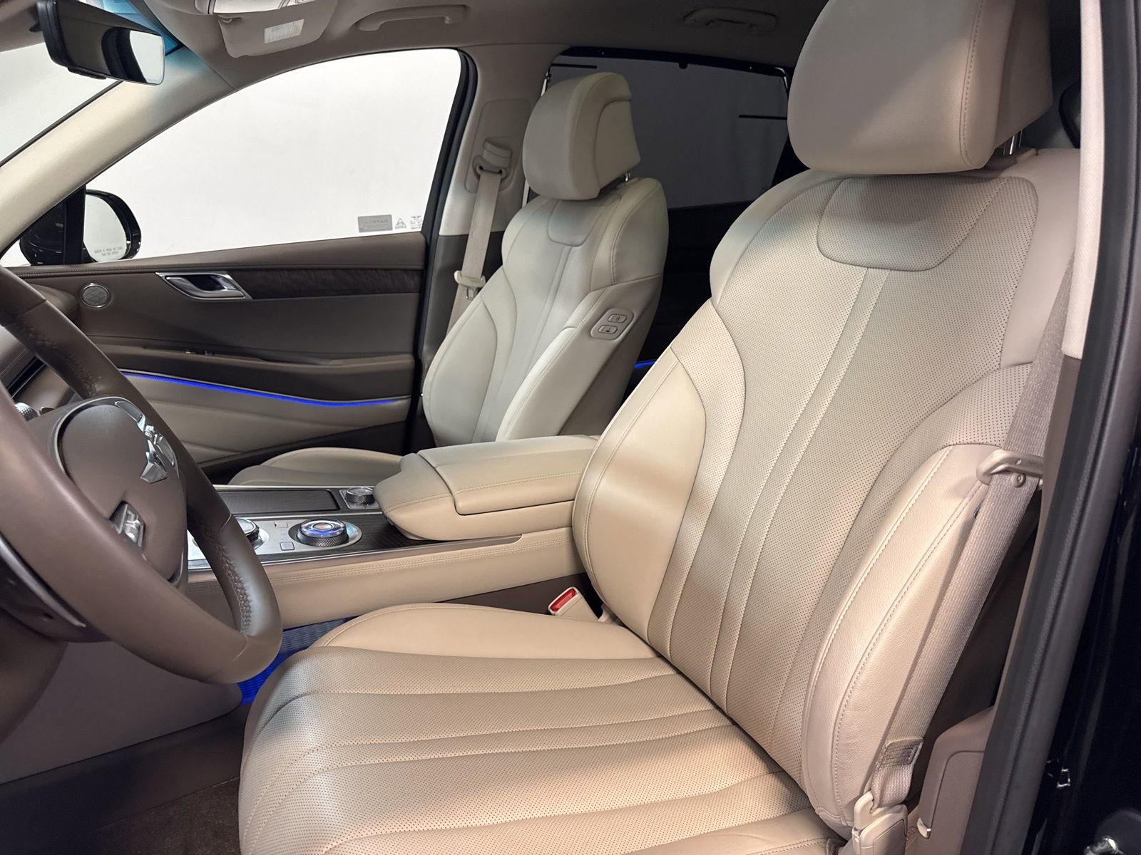 Used 2024 Genesis GV80 3.5T AWD/4WD image 8