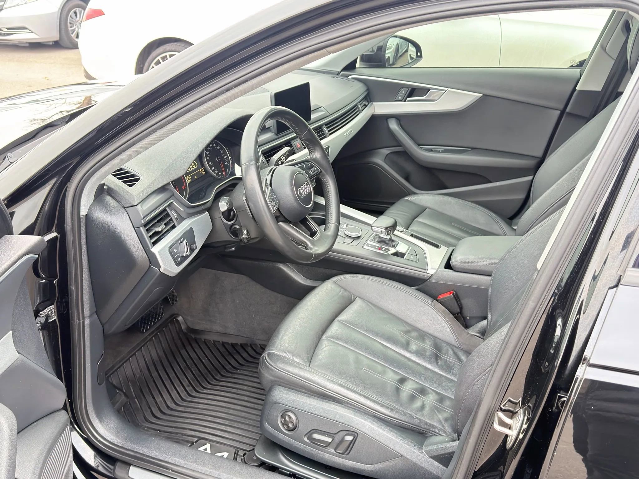 Used 2017 Audi A4 2.0T Premium w/ Convenience Package image 12