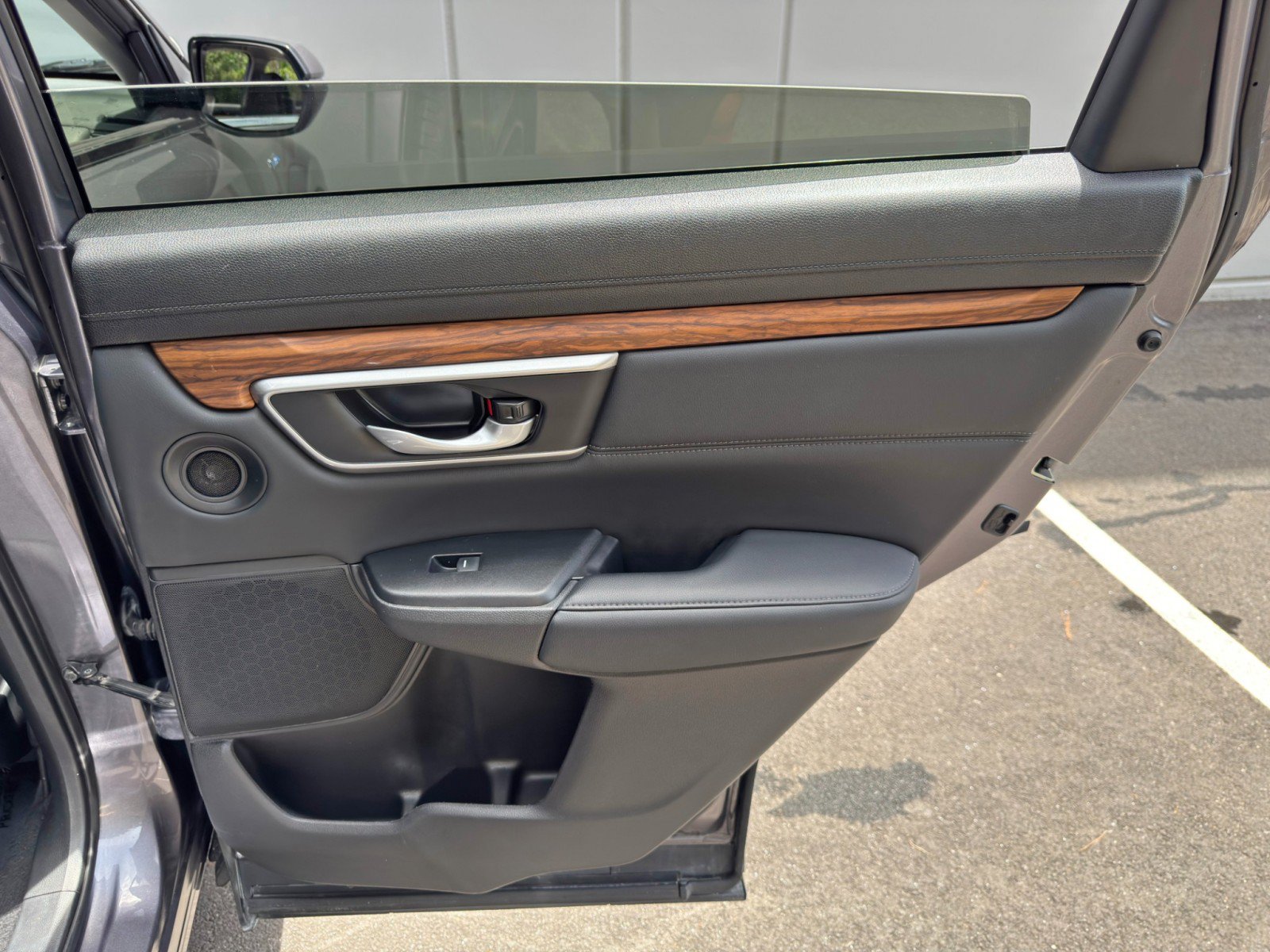 Used 2020 Honda CR-V EX-L image 41