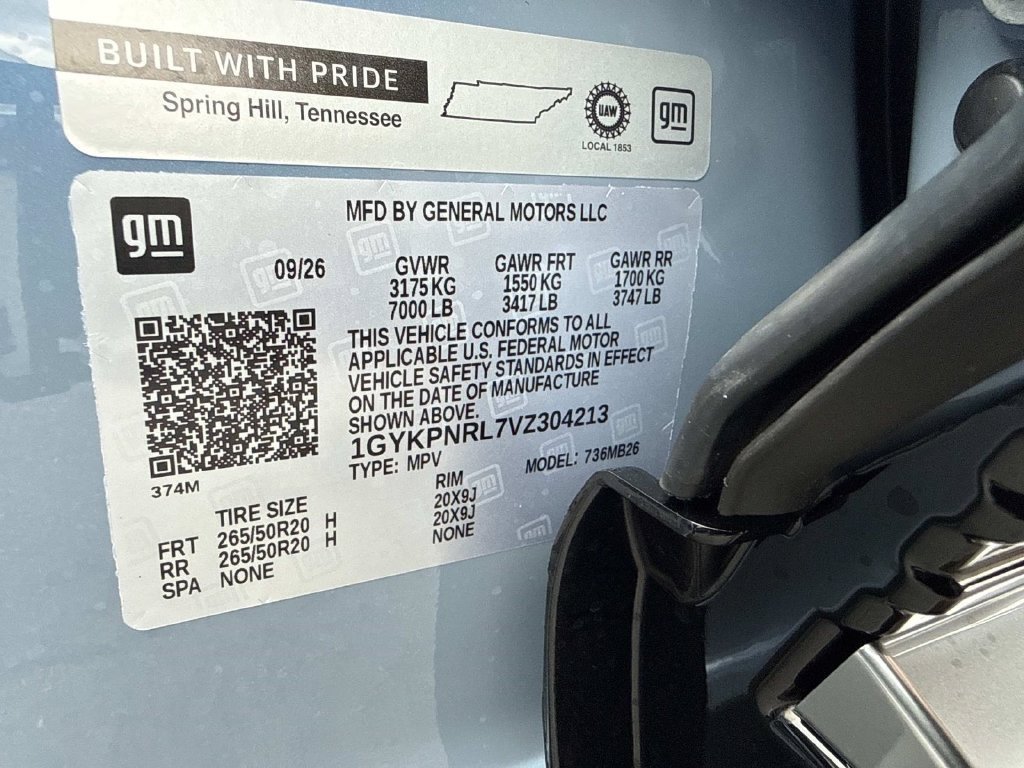 New 2027 Cadillac Lyriq Luxury w/ LPO, Floor Liner Package AWD/4WD image 20