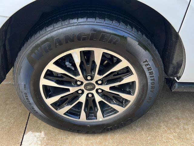 Certified 2025 Ford Expedition Max Platinum AWD/4WD image 38