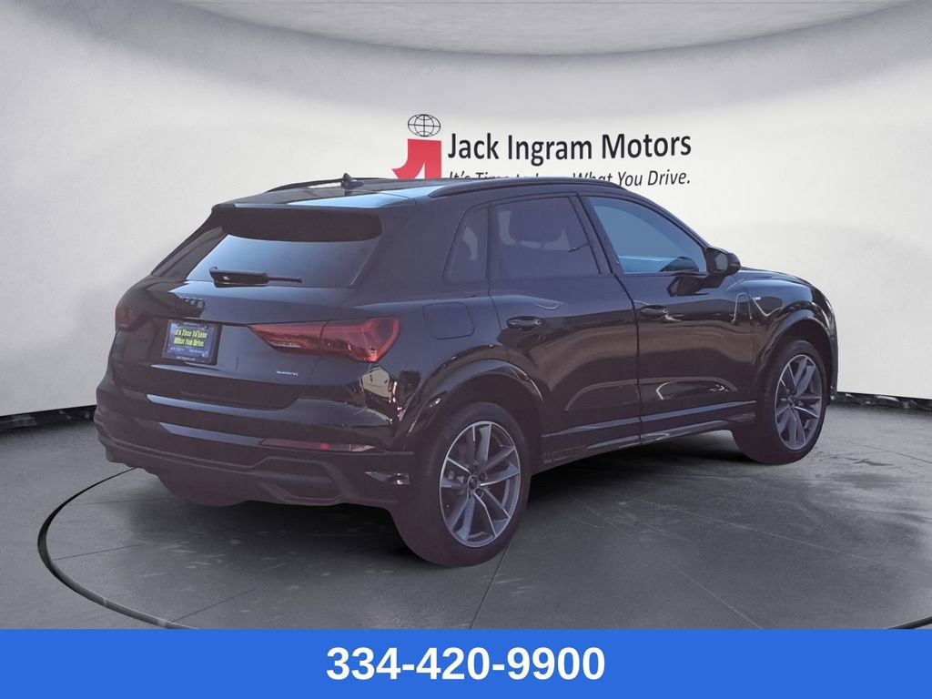 New 2025 Audi Q3 2.0T Premium image 5