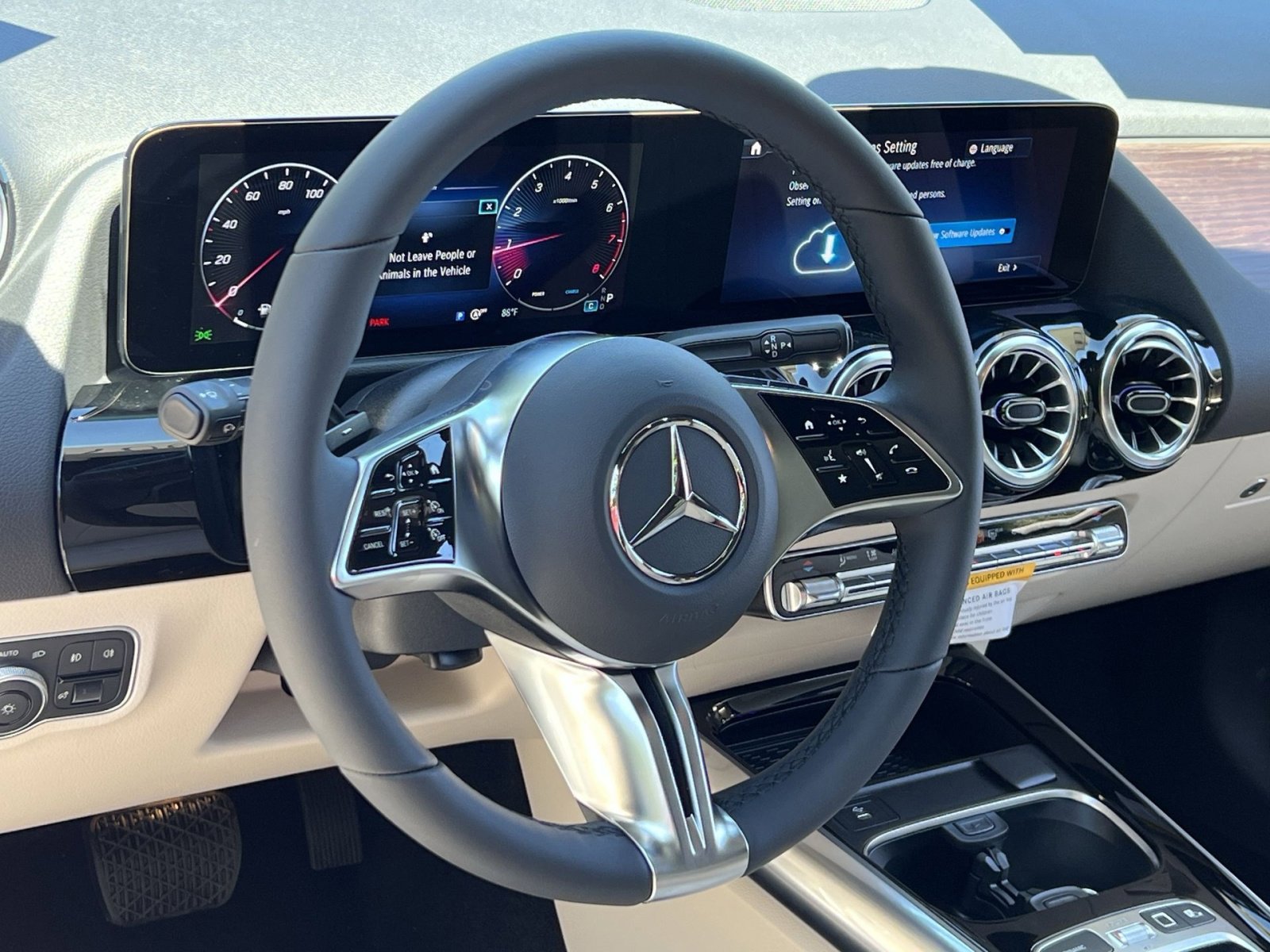 Used 2026 Mercedes-Benz GLA 250 GLA 250 image 14