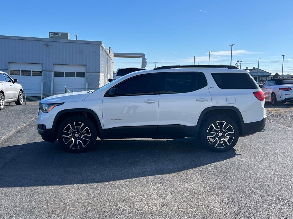Used 2019 GMC Acadia SLT w/ Black Edition image 8