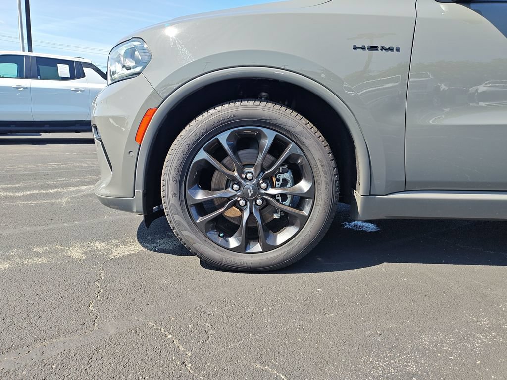 Used 2023 Dodge Durango R/T AWD/4WD image 10