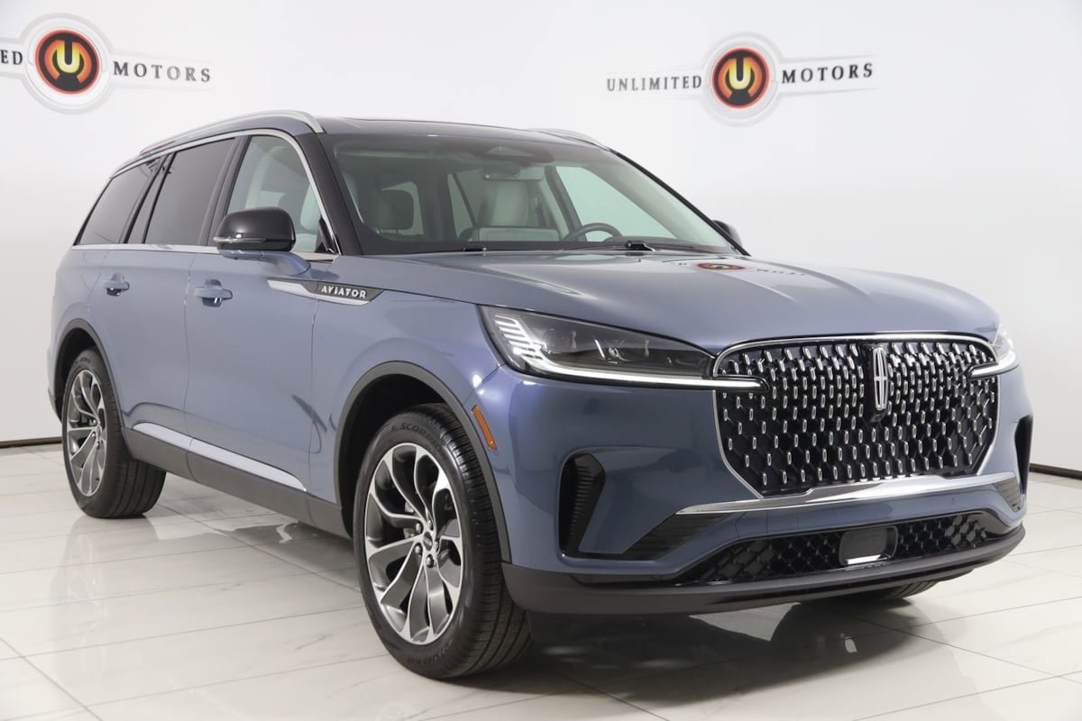 Used 2025 Lincoln Aviator Reserve w/ Illumination Package AWD/4WD image 23