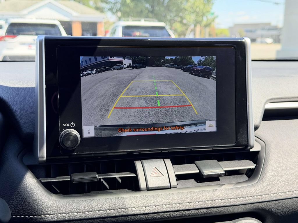 Certified 2025 Toyota RAV4 XLE AWD/4WD image 4