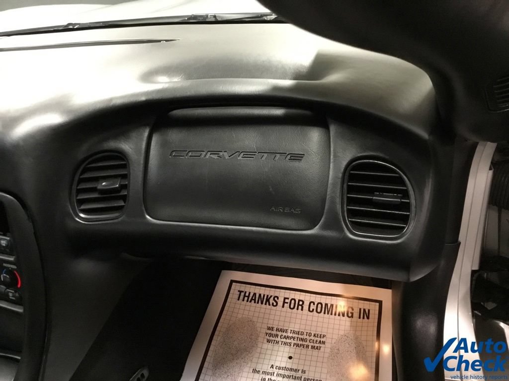 Used 2004 Chevrolet Corvette Z06 w/ Memory Package RWD image 24
