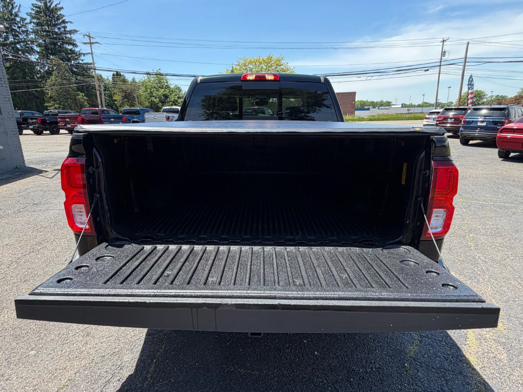 Used 2017 Chevrolet Silverado 1500 LTZ w/ Sport Package AWD/4WD image 10