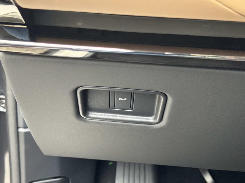 New 2026 Land Rover Range Rover Sport Dynamic SE image 30