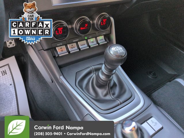Used 2024 Toyota GR86 Premium RWD image 17