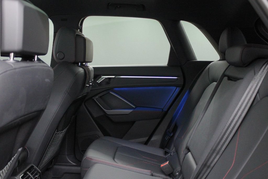 Used 2025 Audi Q3 2.0T Premium Plus AWD/4WD image 26