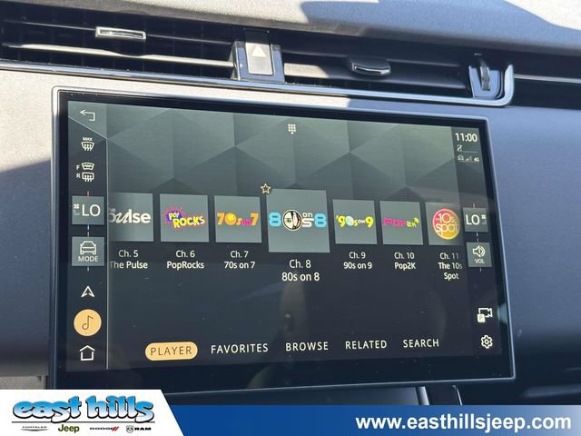 Used 2024 Land Rover Range Rover Evoque Dynamic SE AWD/4WD image 41