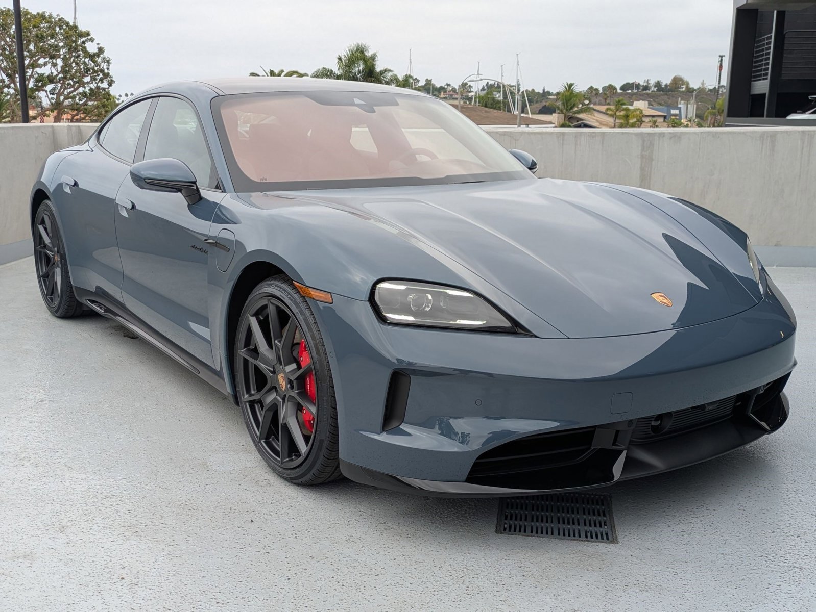 New 2026 Porsche Taycan GTS image 7