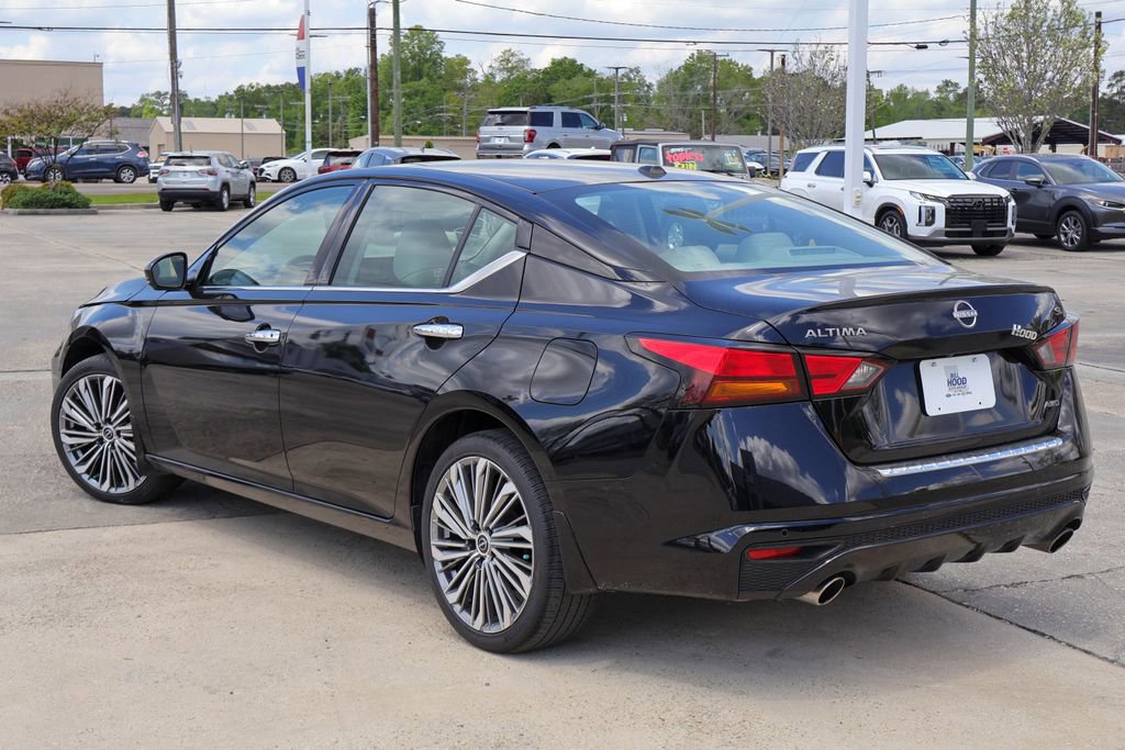 Used 2023 Nissan Altima 2.5 SL image 2