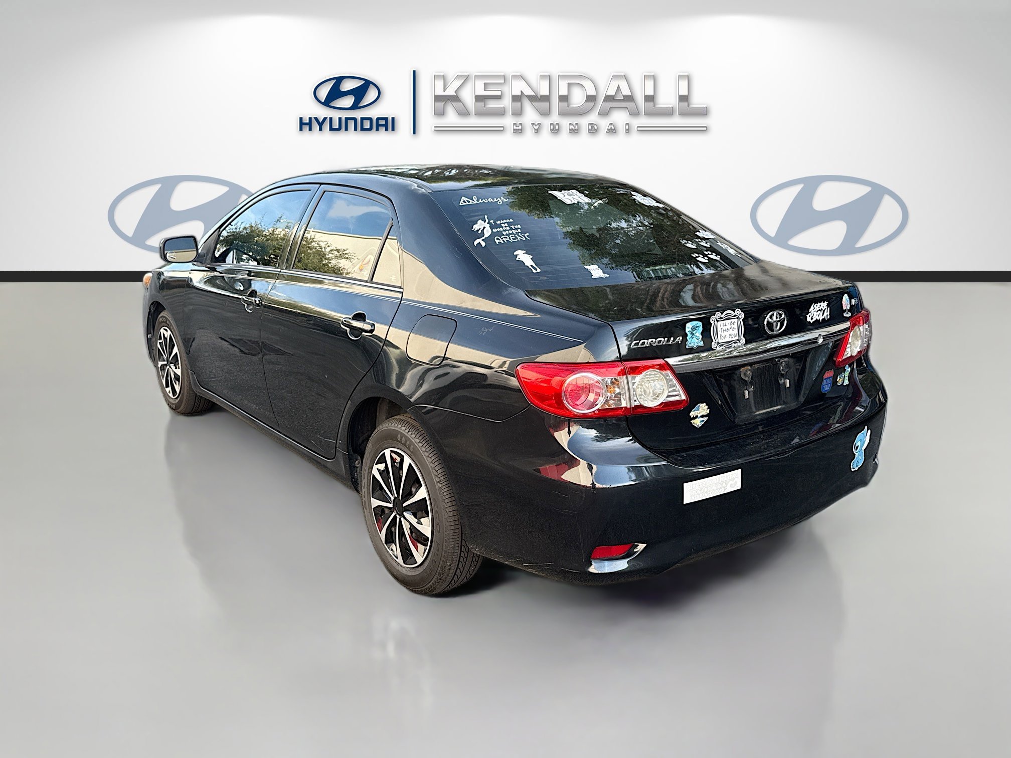 Used 2013 Toyota Corolla LE image 4