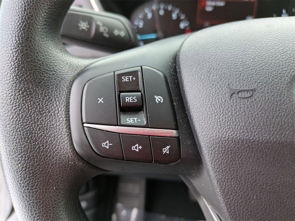 Used 2021 Ford Escape SE image 18