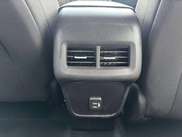 Used 2020 Chevrolet Equinox LS w/ LS Convenience Package image 39