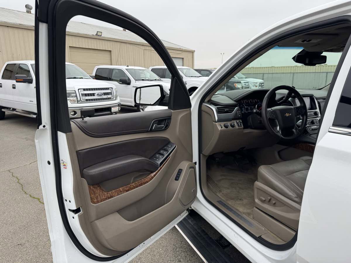 Used 2015 Chevrolet Tahoe LTZ image 26