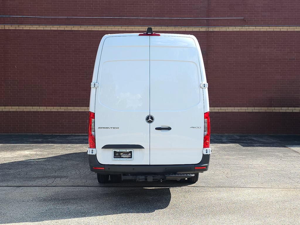 Used 2025 Mercedes-Benz Sprinter 4500 w/ Parking Package image 20