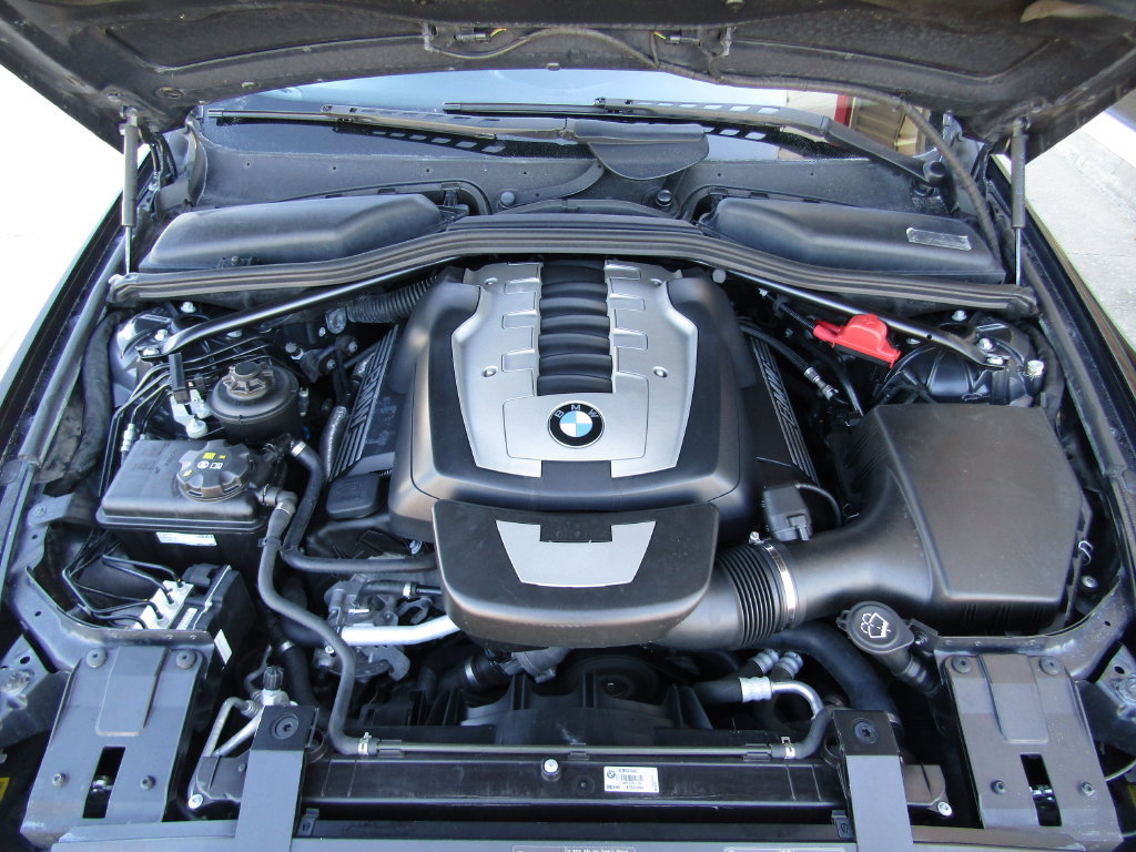 Used 2007 BMW 650i Coupe RWD image 24