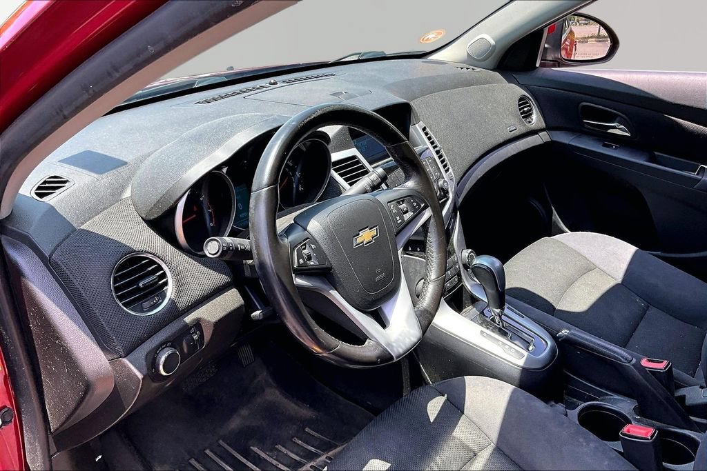 Used 2014 Chevrolet Cruze LT FWD image 11