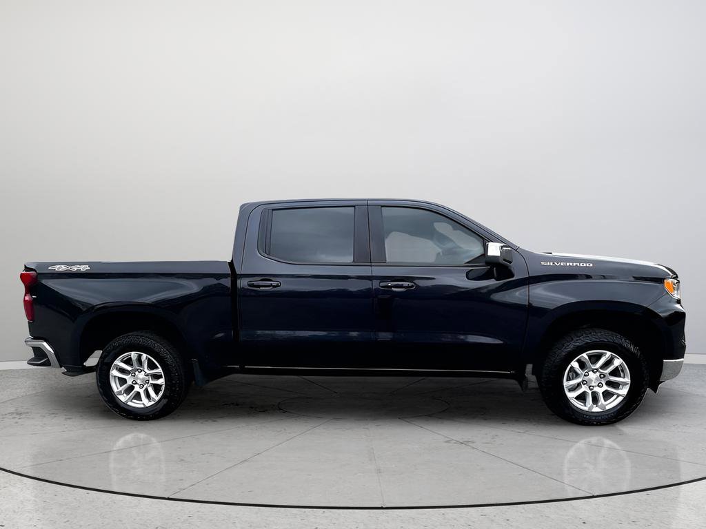 Certified 2022 Chevrolet Silverado 1500 LT AWD/4WD image 7