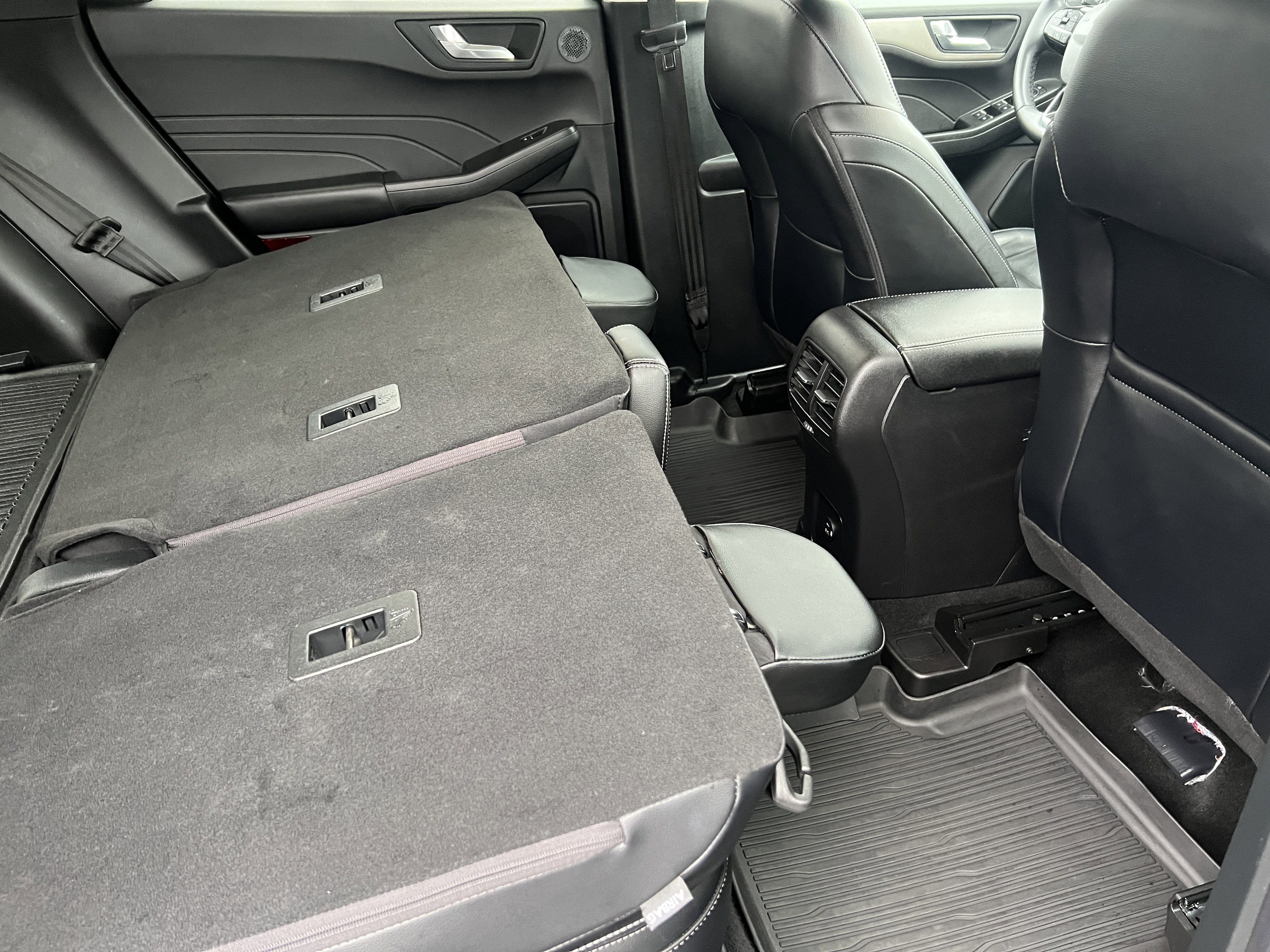 Used 2021 Ford Escape SEL w/ Technology Package image 22