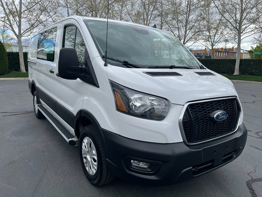 Used 2024 Ford Transit 250 Low Roof w/ Exterior Upgrade Package image 5