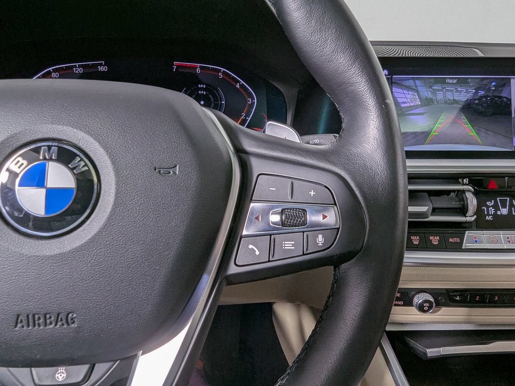 Used 2021 BMW 330i xDrive Sedan AWD/4WD image 27