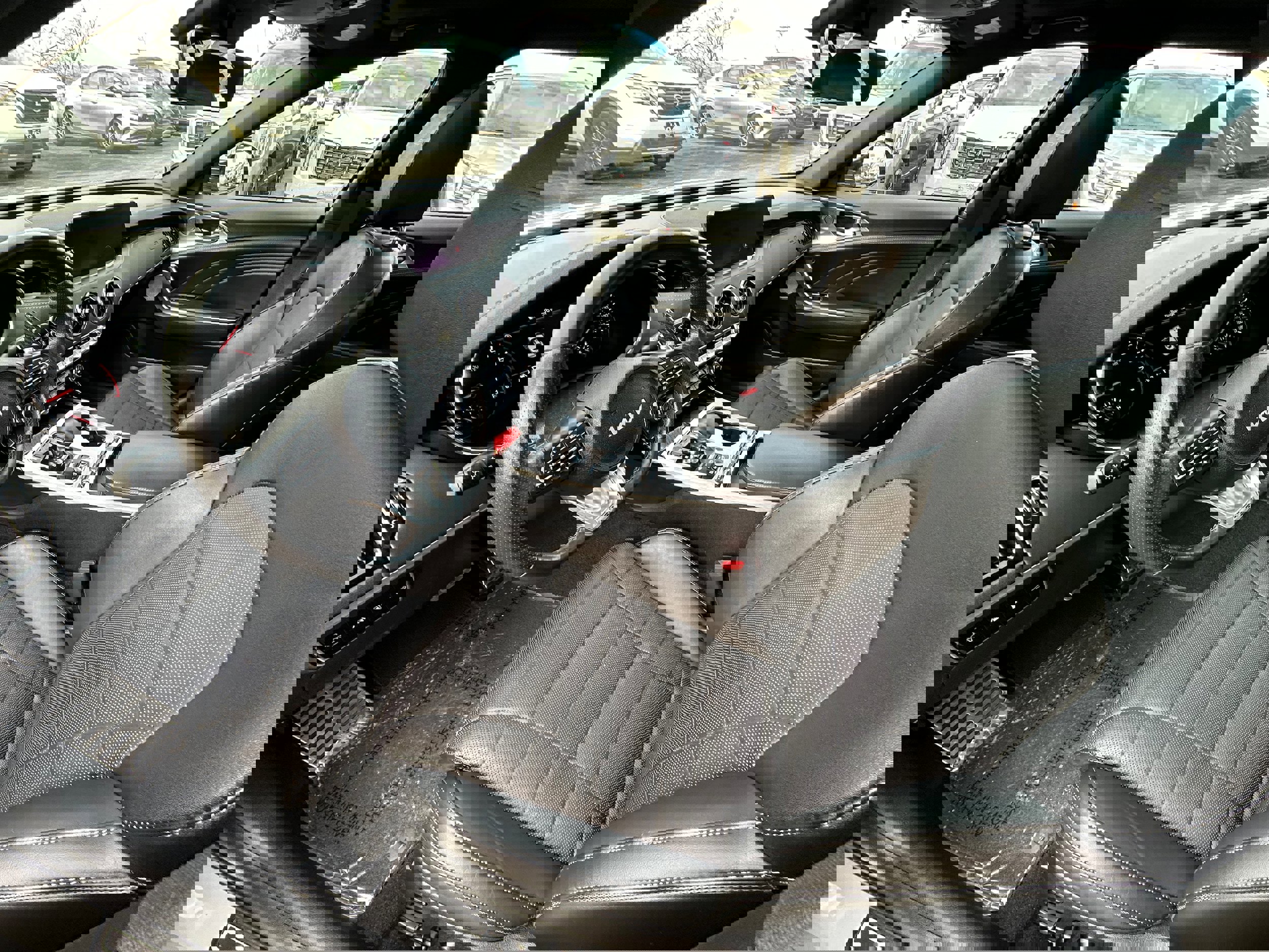 Used 2023 Kia Stinger GT2 image 32