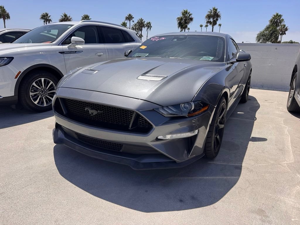 Used 2022 Ford Mustang GT Premium w/ GT Performance Package RWD image 3