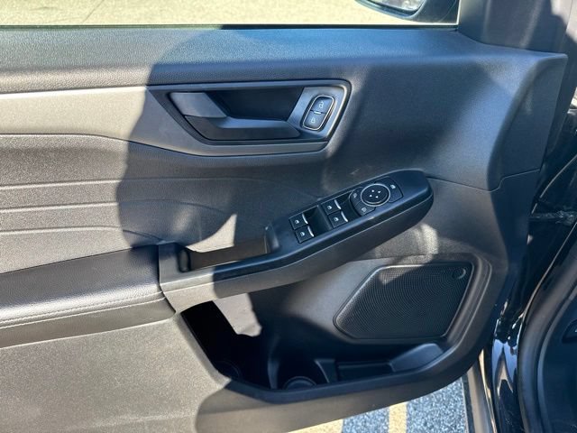 Certified 2025 Ford Escape Active FWD image 14