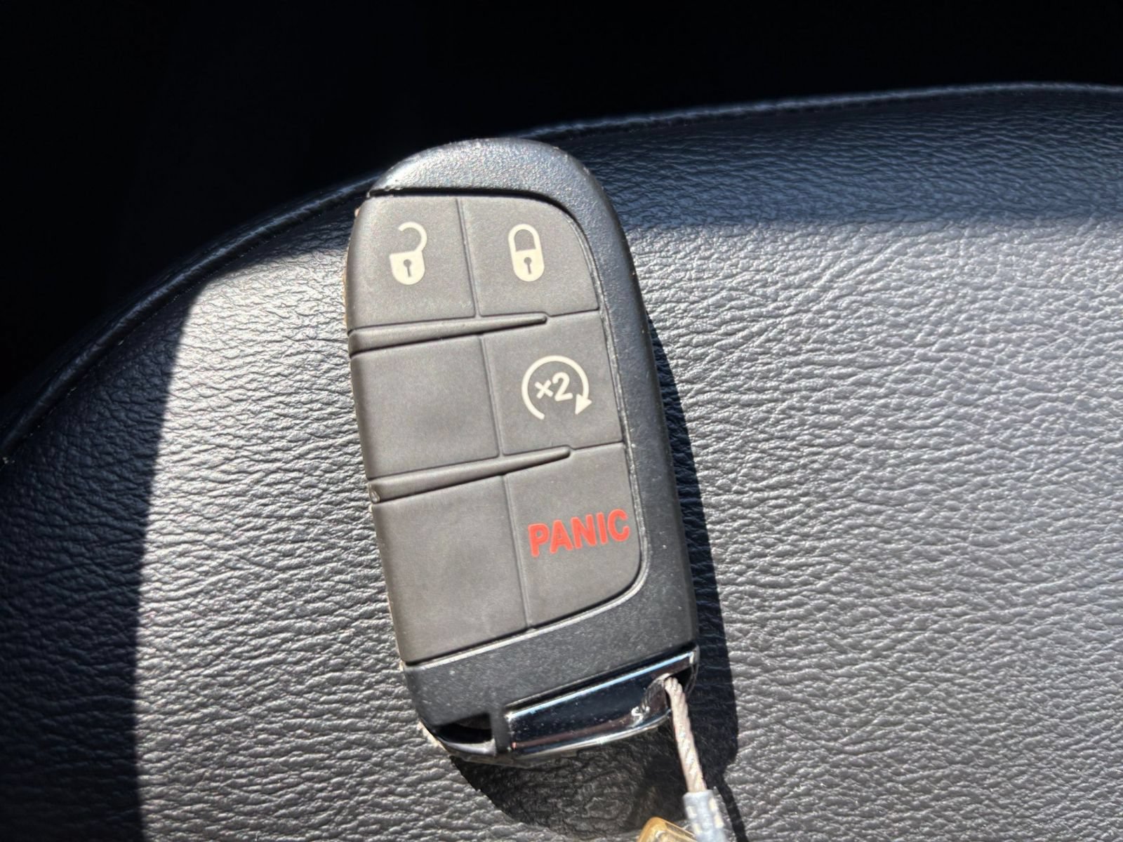 Used 2025 Jeep Compass Limited AWD/4WD image 27