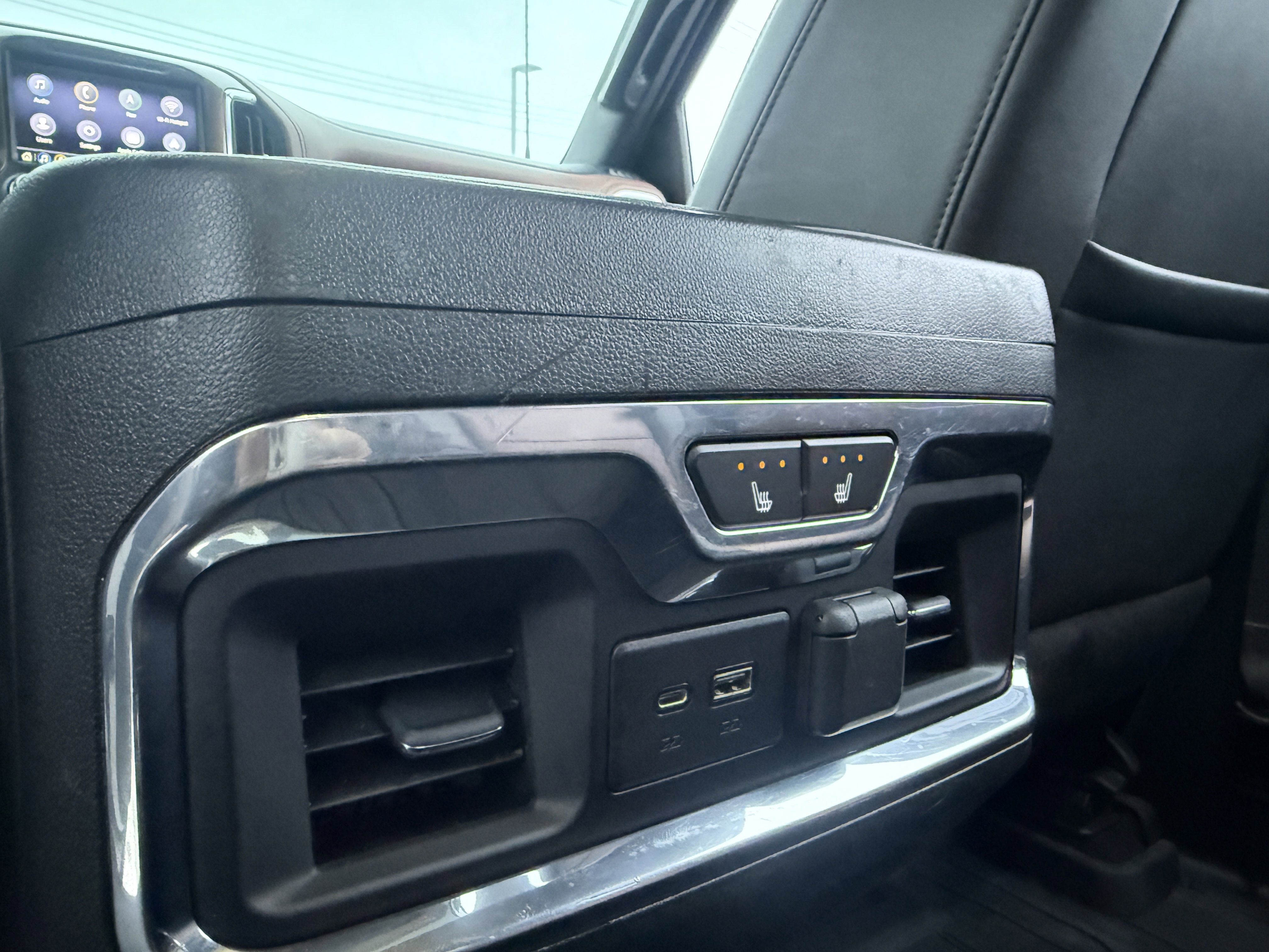 Used 2020 Chevrolet Silverado 2500 High Country image 19