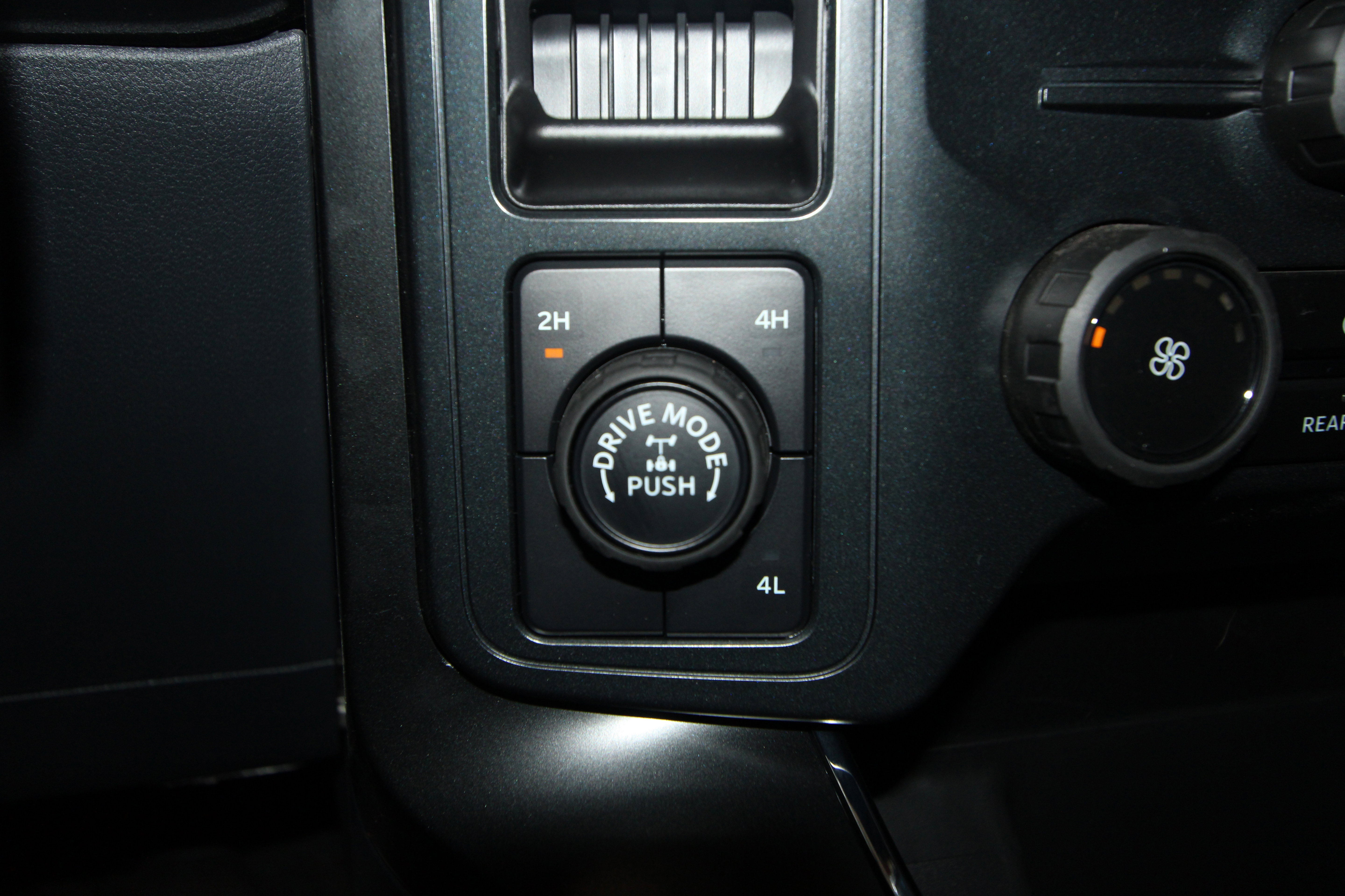 New 2026 Ford F150 STX w/ Equipment Group 200A AWD/4WD image 12
