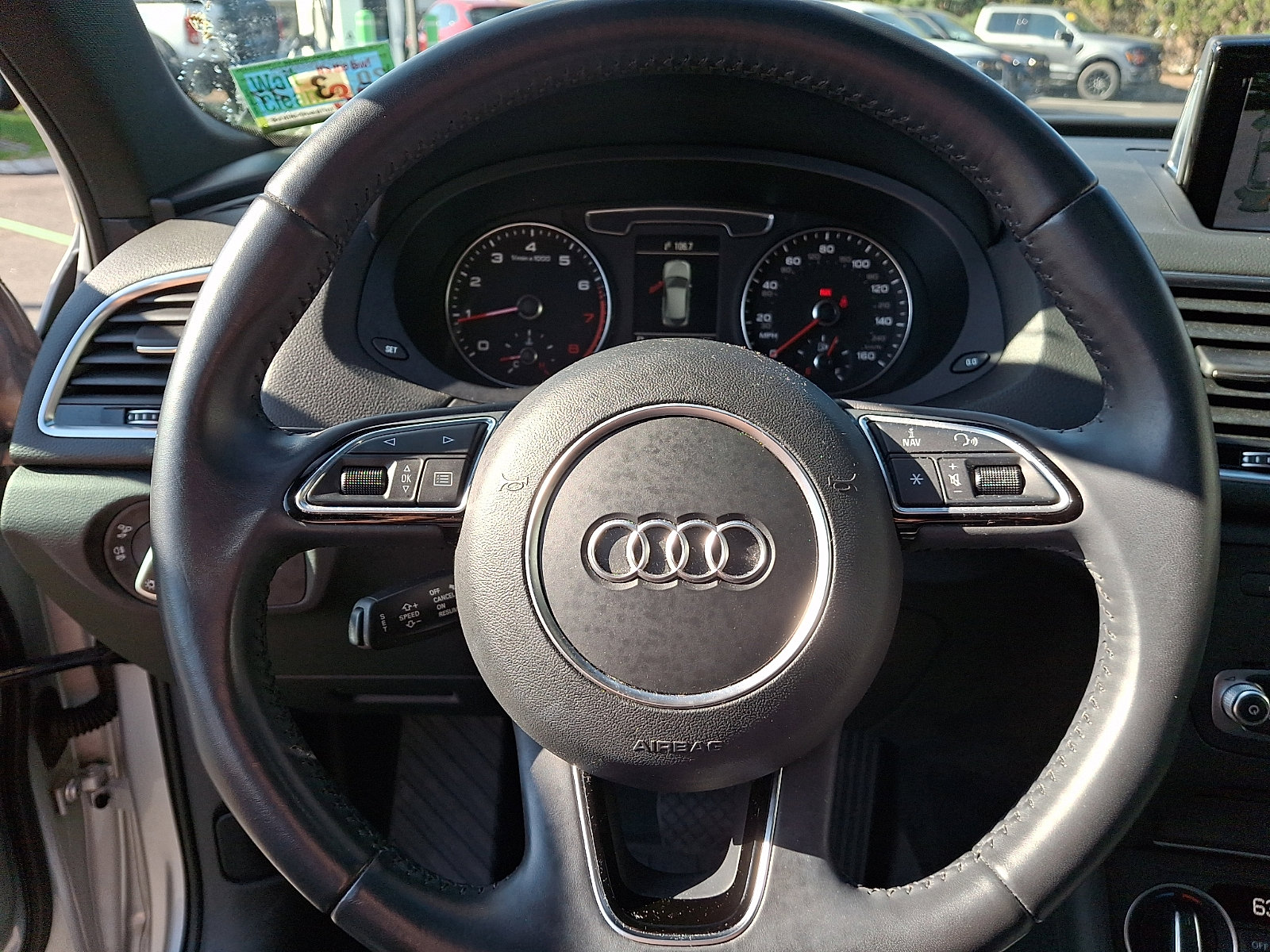 Used 2018 Audi Q3 2.0T Premium Plus w/ Premium Plus Package AWD/4WD image 21