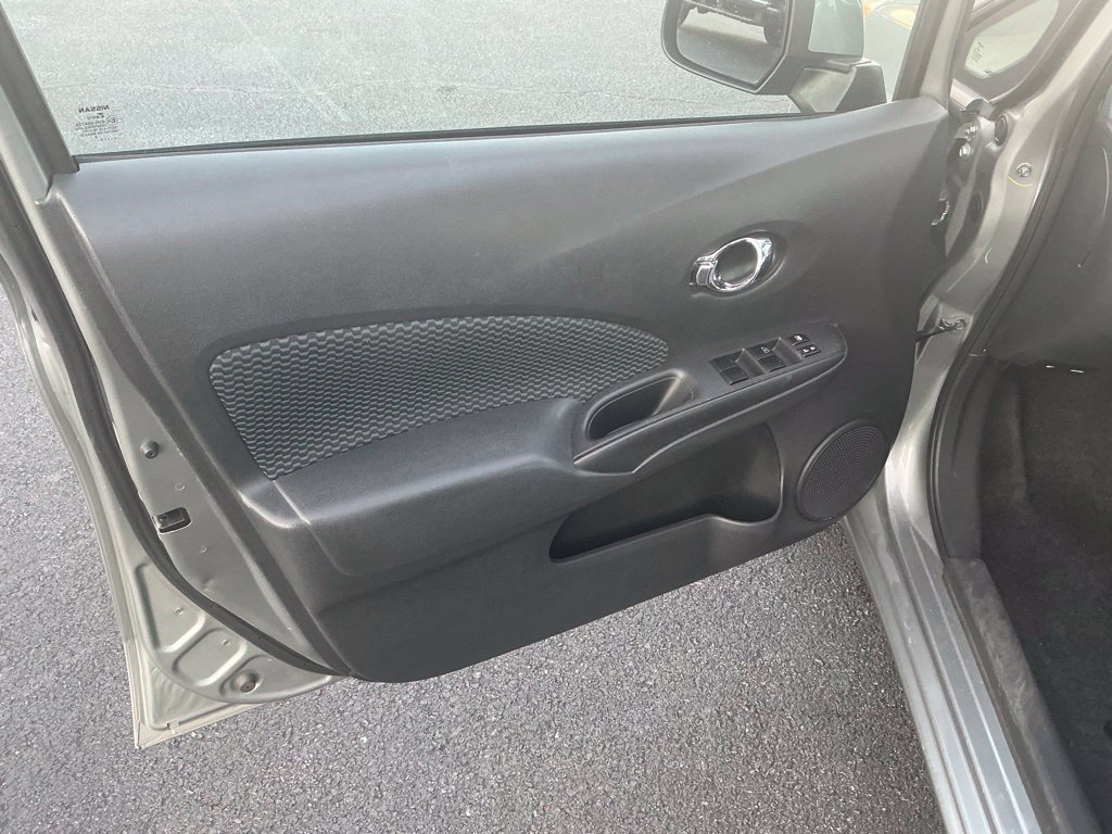 Used 2014 Nissan Versa Note SV w/ Sport Value Package FWD image 20